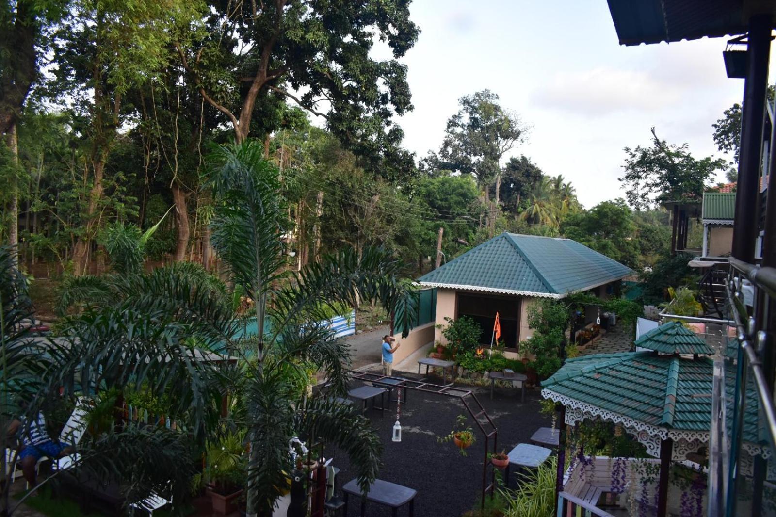 Coastal Bay Inn Alibag Exterior photo