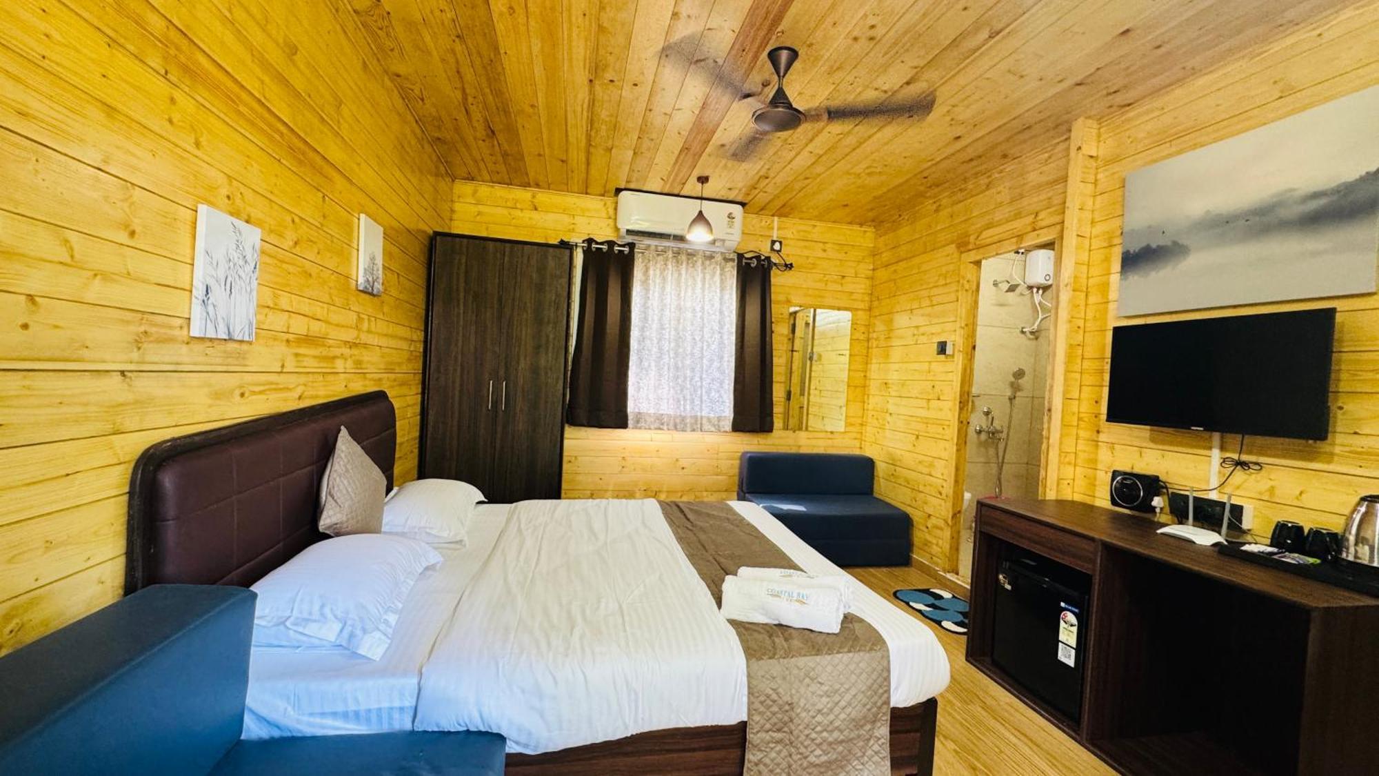Coastal Bay Inn Alibag Exterior photo