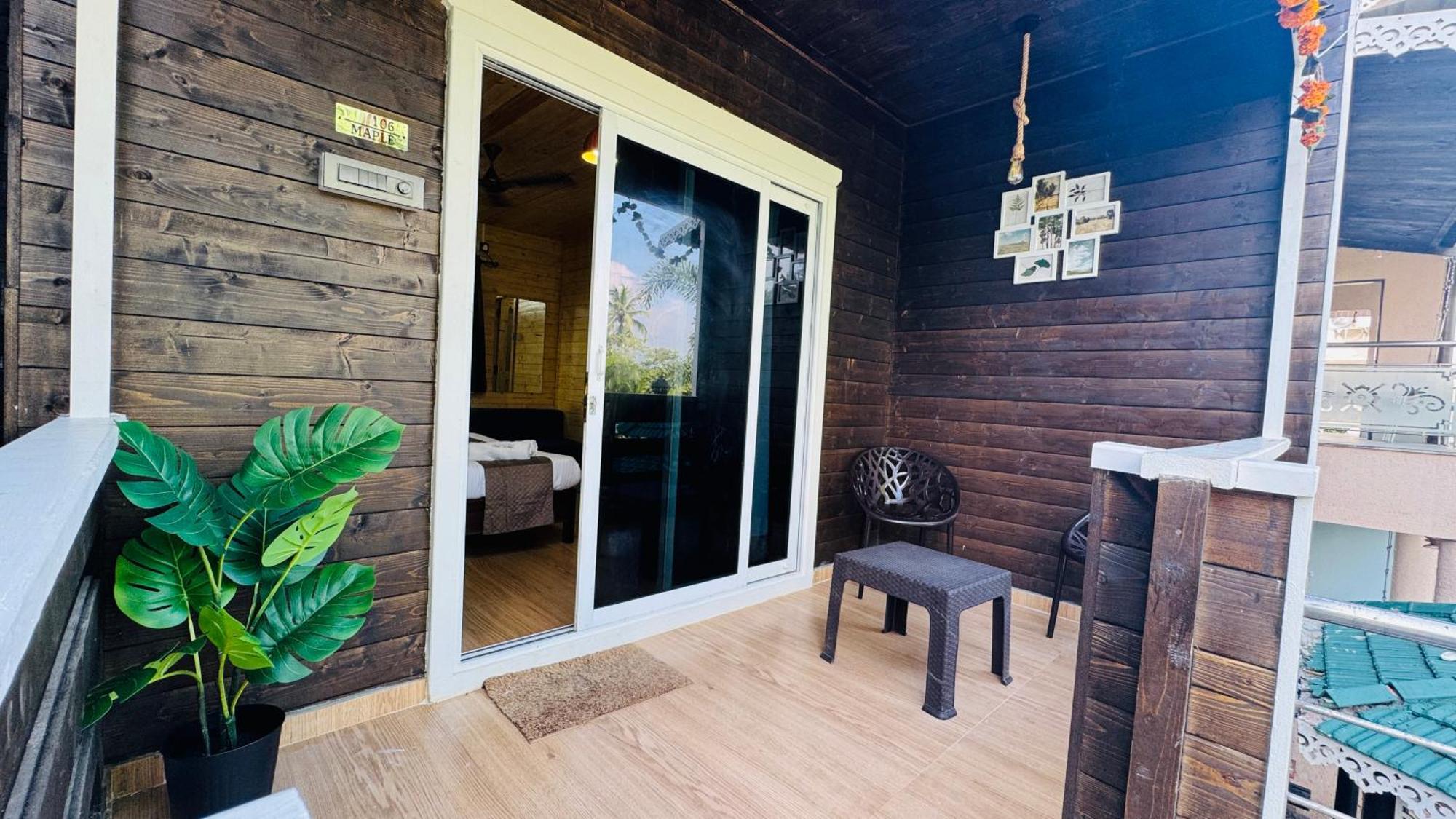 Coastal Bay Inn Alibag Exterior photo
